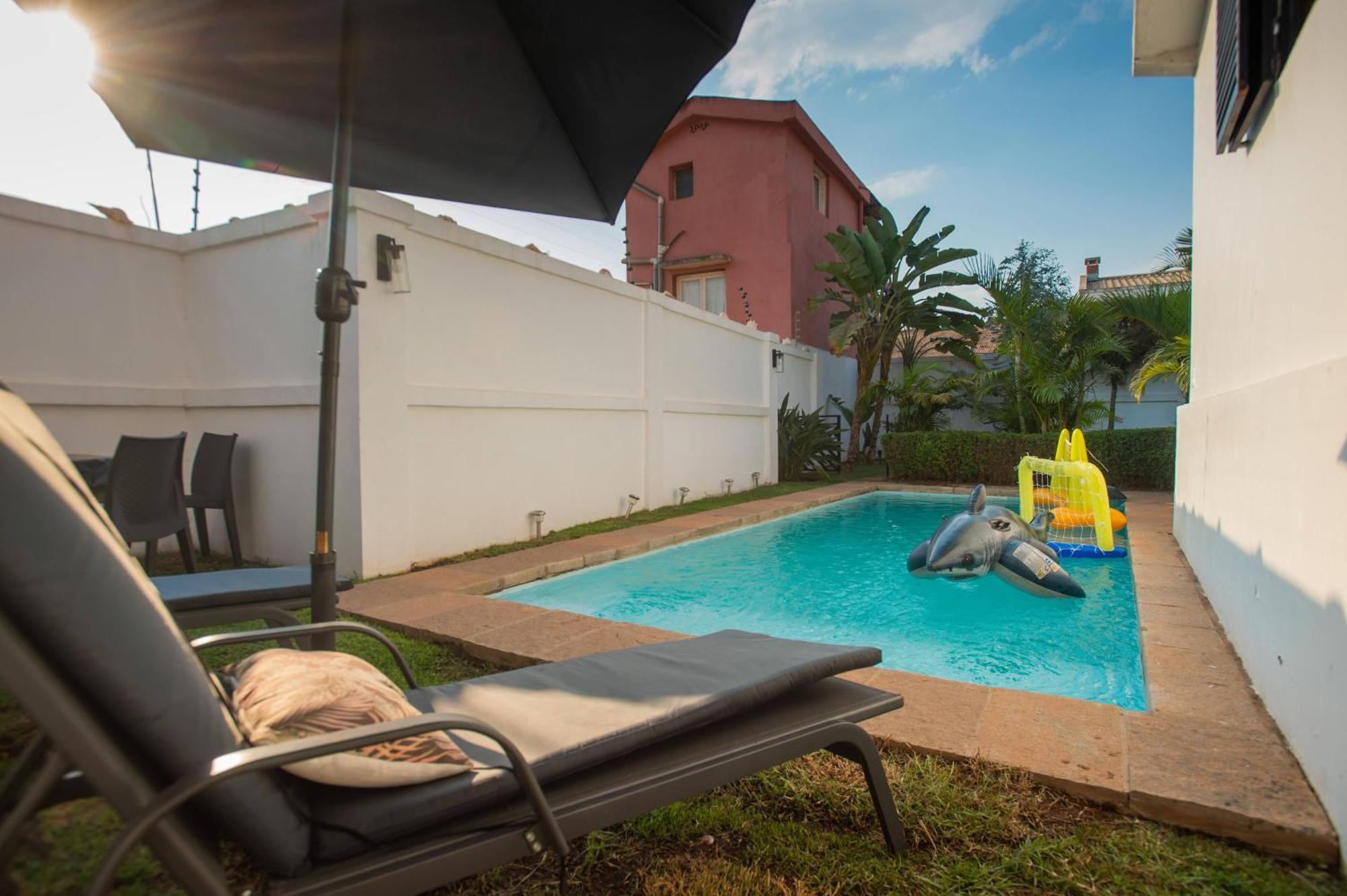 Joyau Secret # Jardin # Piscine # Bien-Etre # Prox Centre Ville أنتاناناريفو المظهر الخارجي الصورة